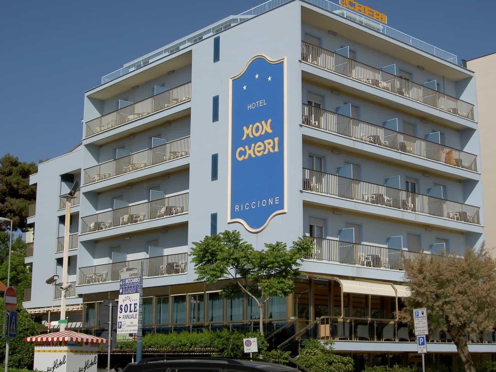 Hotel Mon Cheri ริชโชเน ภายนอก รูปภาพ