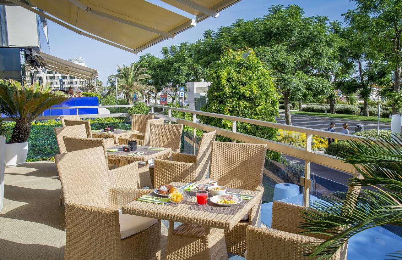 Hotel Mon Cheri ริชโชเน ภายนอก รูปภาพ